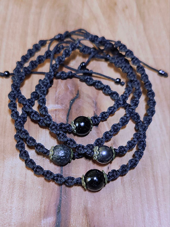 💫 کاربرد: دفع انرژی منفی، آرامش ذهن، محافظت در محیطهای پرتنش